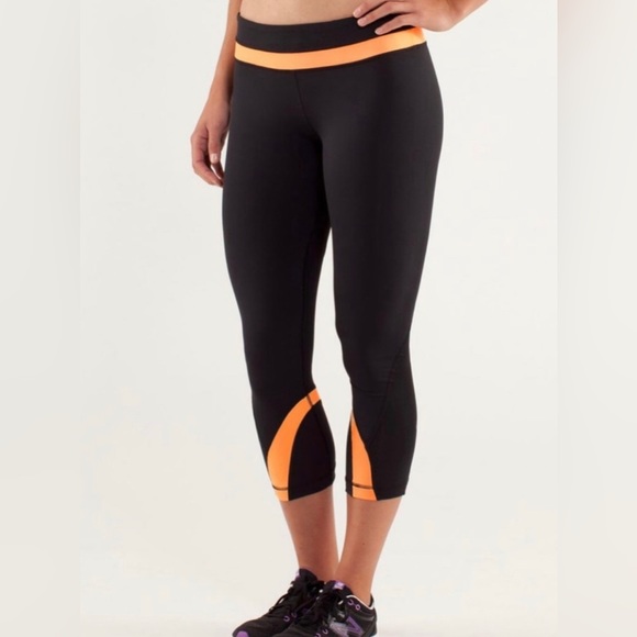 Lululemon Run: Inspire Crop II Black / Creamsicle Pop - Picture 3 of 9